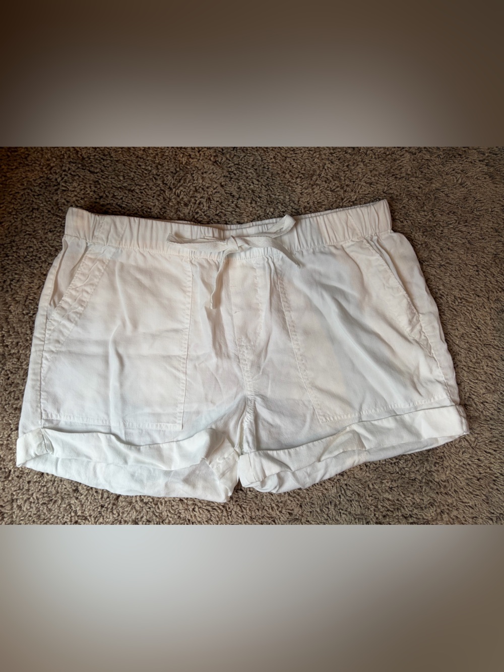 Bella Dahl White Elastic-Waist Pull-On Shorts